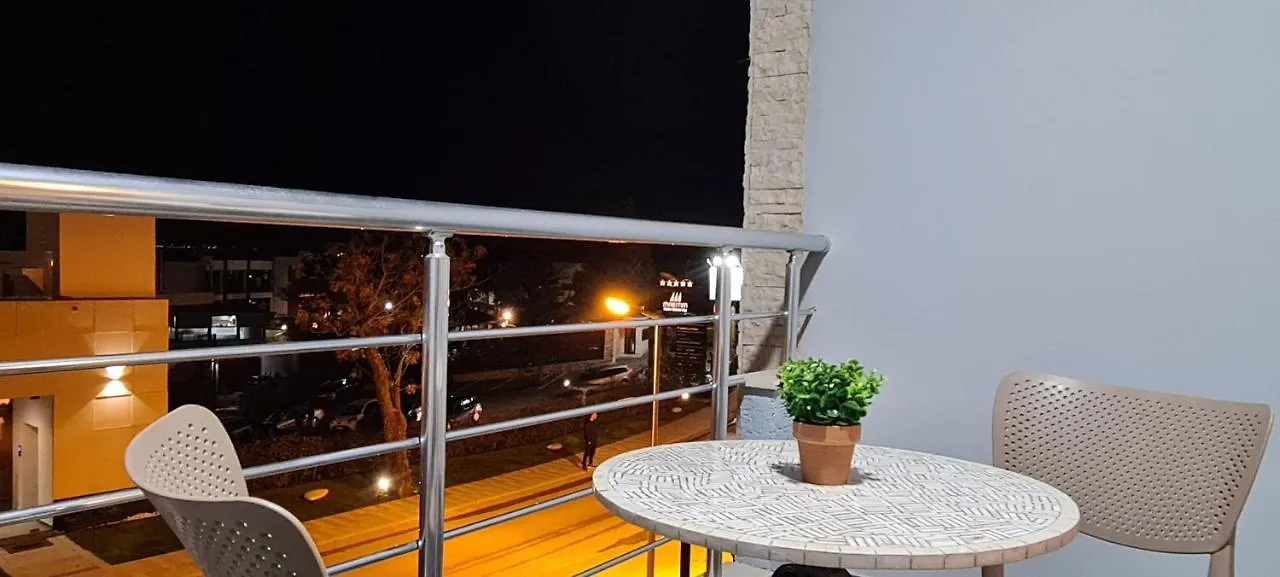 Vacation Station Sea View Apartament Vlorë 0*,
